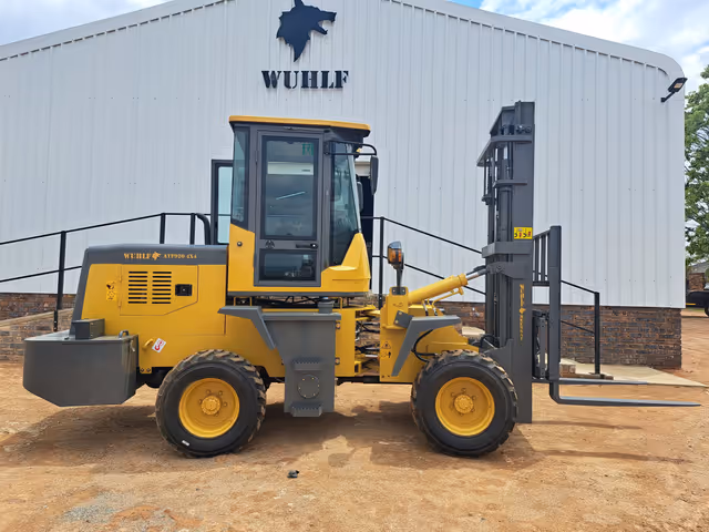WUHLF ATF25 All Terrain Forklift